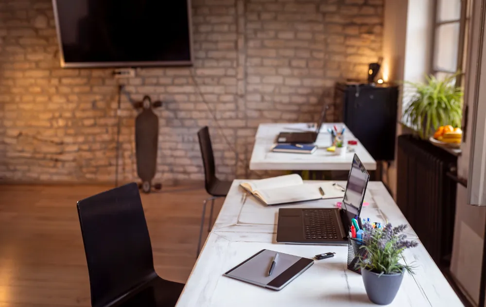 Contacto Remoto & Global